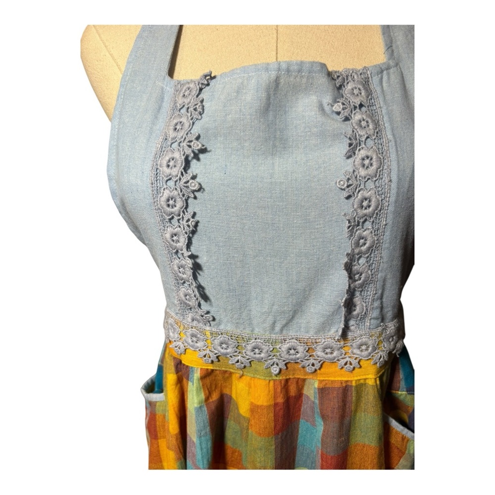 Sur La Table Apron Plaid Halter Ladies View 3
